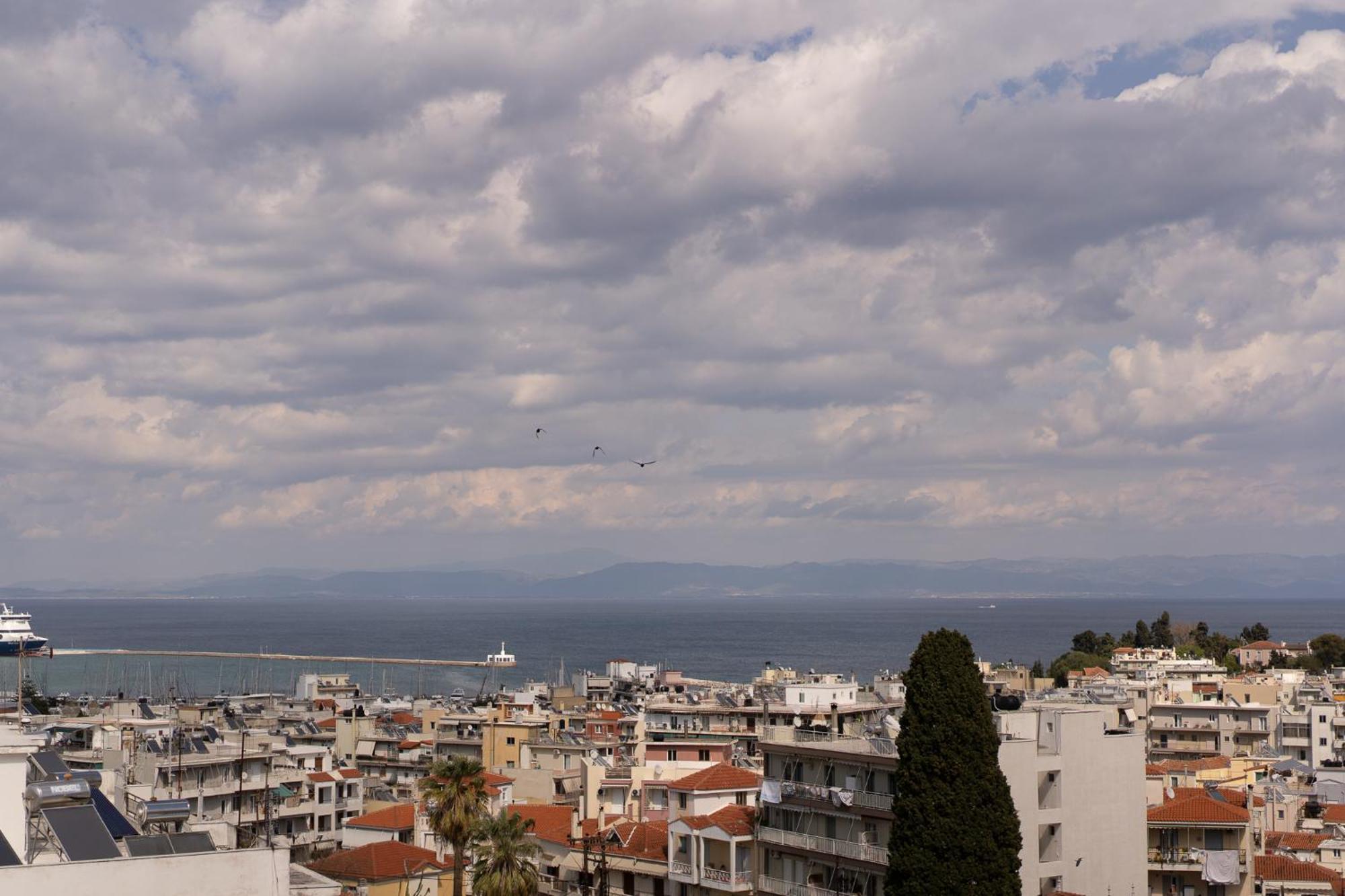 Loft Life Studio Mytilene View Exteriör bild